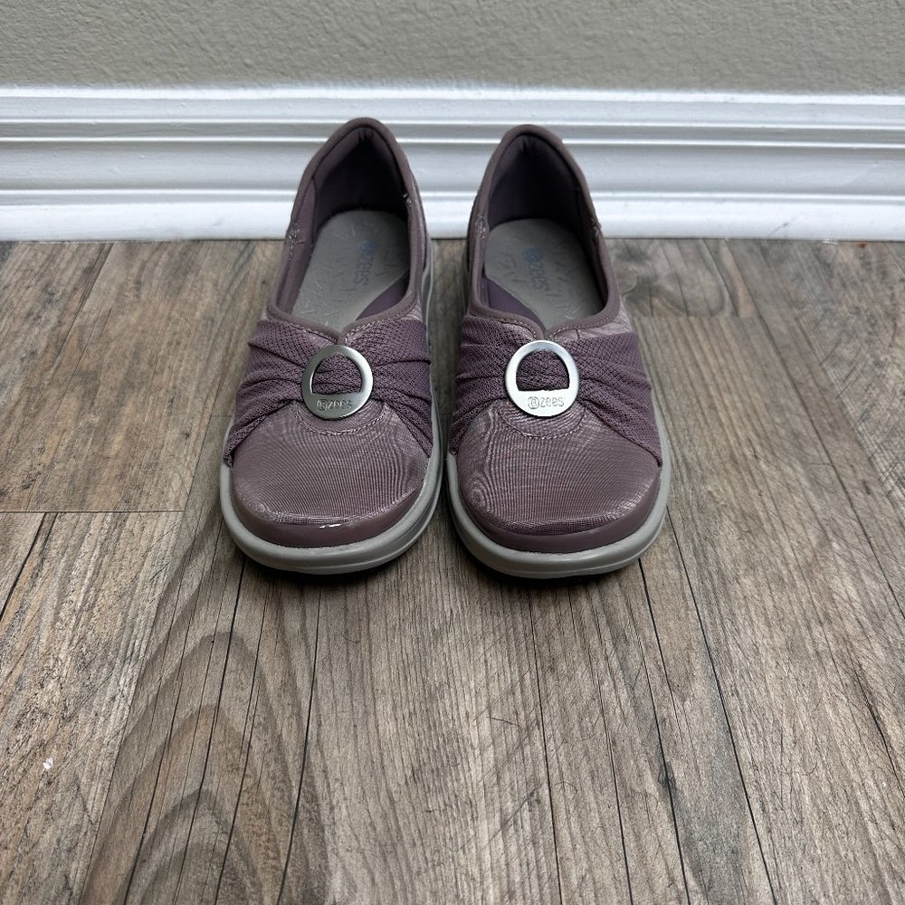 BZees Minnie Slip On Comfort Flats Loafers Shoes Women's 7.5 M - Picture 1 of 5